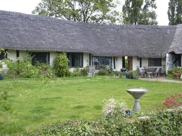 Church Hall Farm Bed And Breakfast Broxted Εξωτερικό φωτογραφία